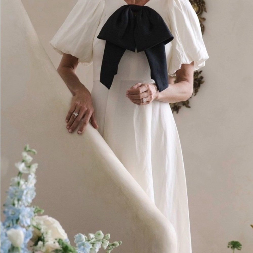 ANTONIO MELANI Cream V-Neck Dress